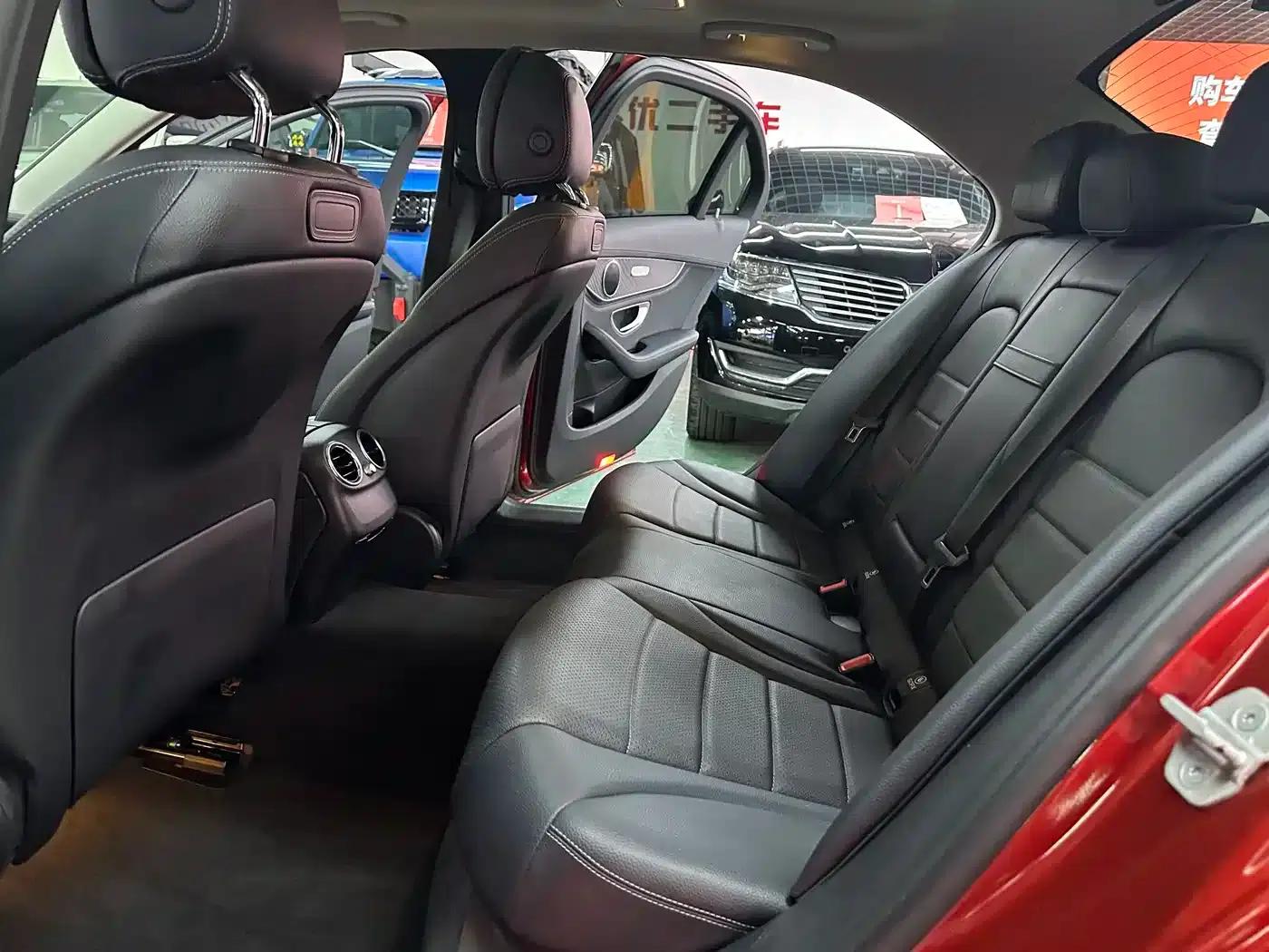 Mercedes-Benz C-Class 2015 Facelift C 200 L Sport — миниатюра 10
