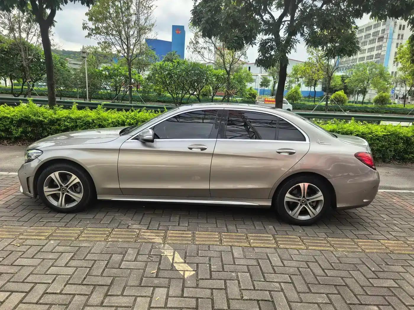Mercedes-Benz C-Class 2019 C 260 L Sport Edition — миниатюра 4