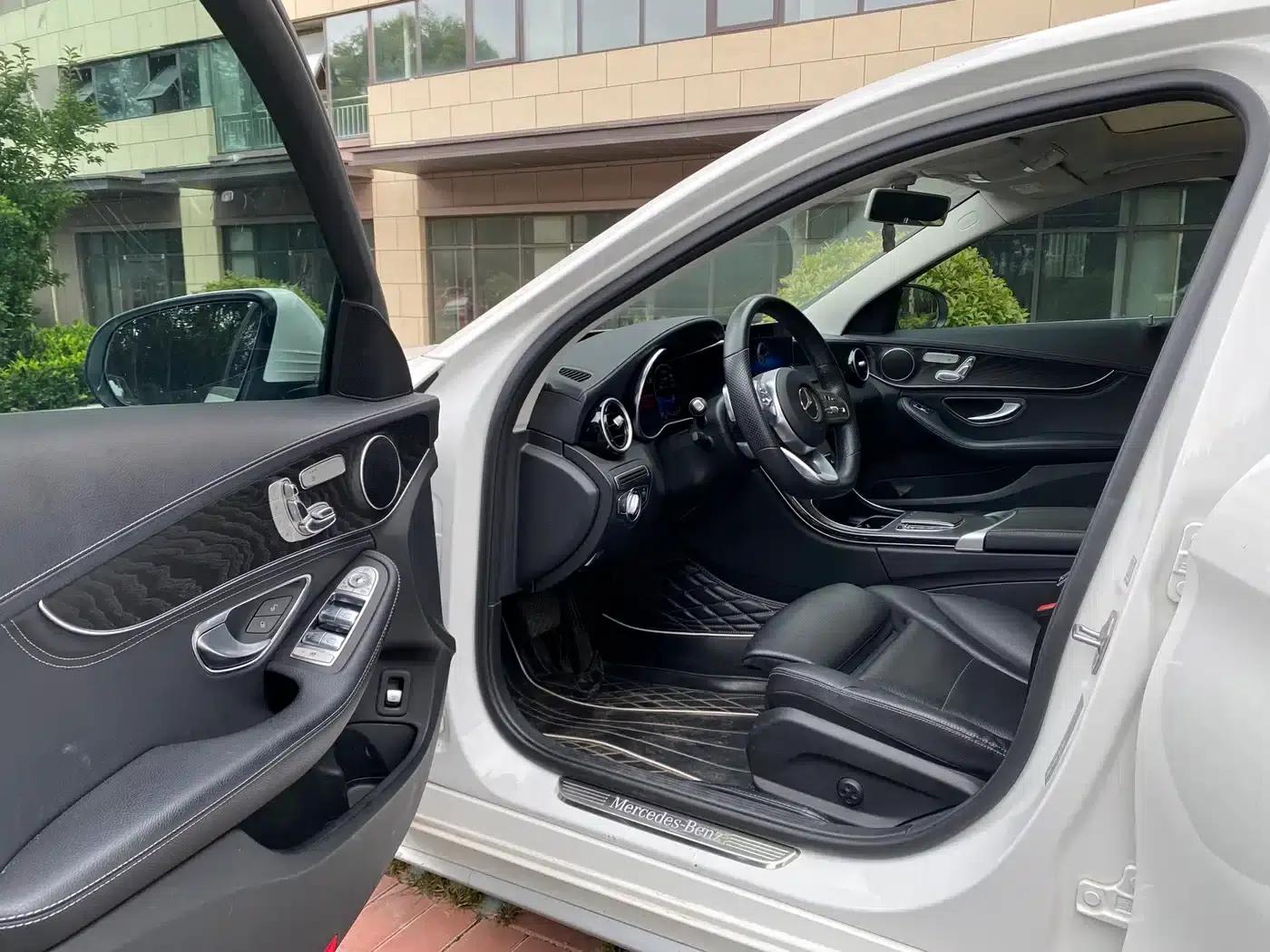 2020 Mercedes-Benz C-Class C 260 L Sport Edition — миниатюра 4