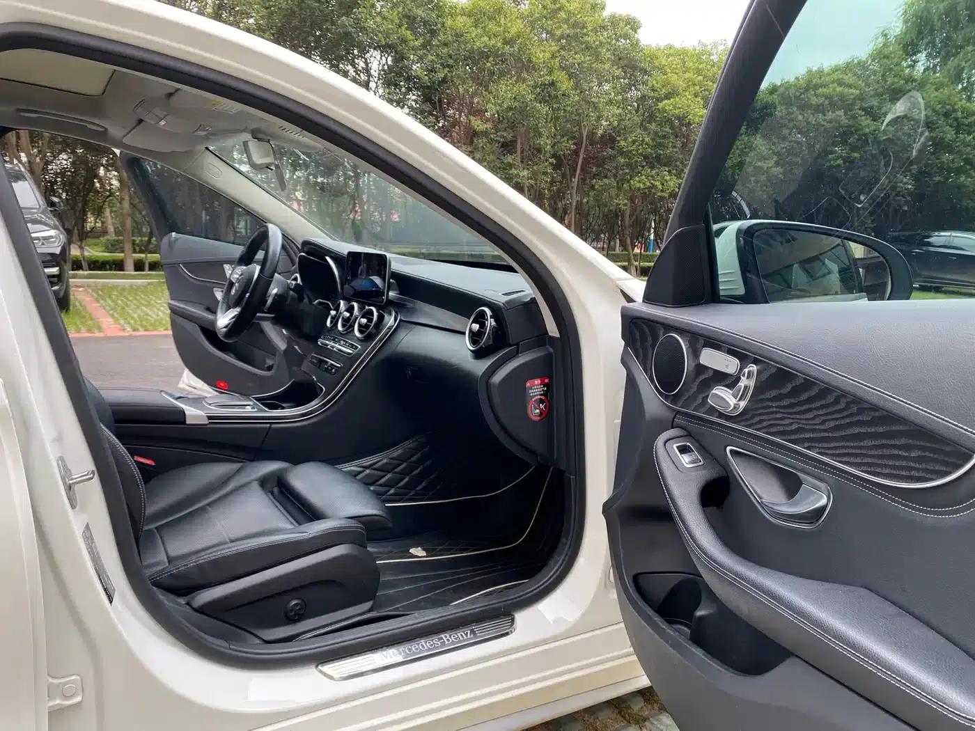 2020 Mercedes-Benz C-Class C 260 L Sport Edition — миниатюра 7