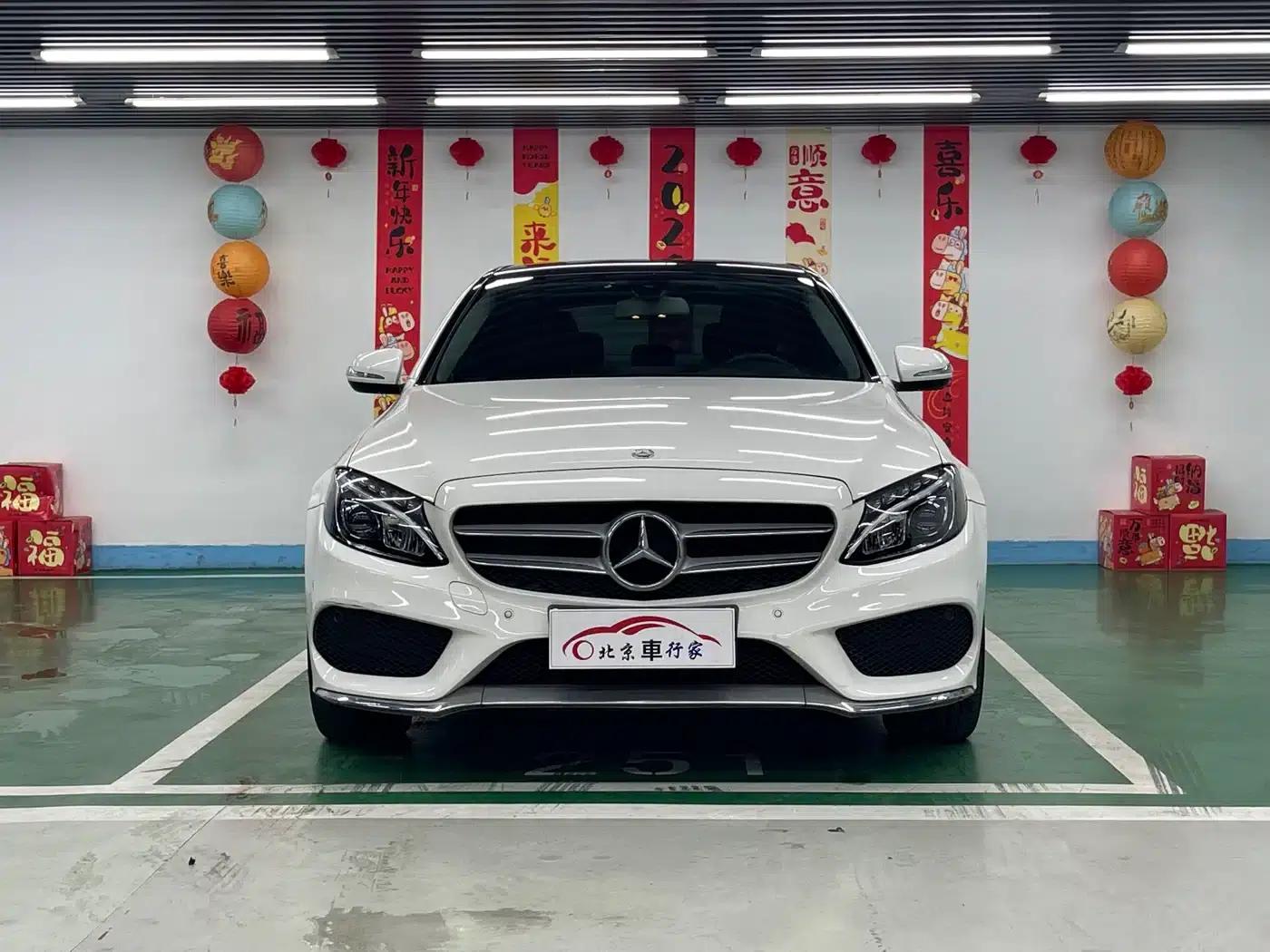 Mercedes-Benz C-Class 2015 Facelift C 200 L Sport — миниатюра 2