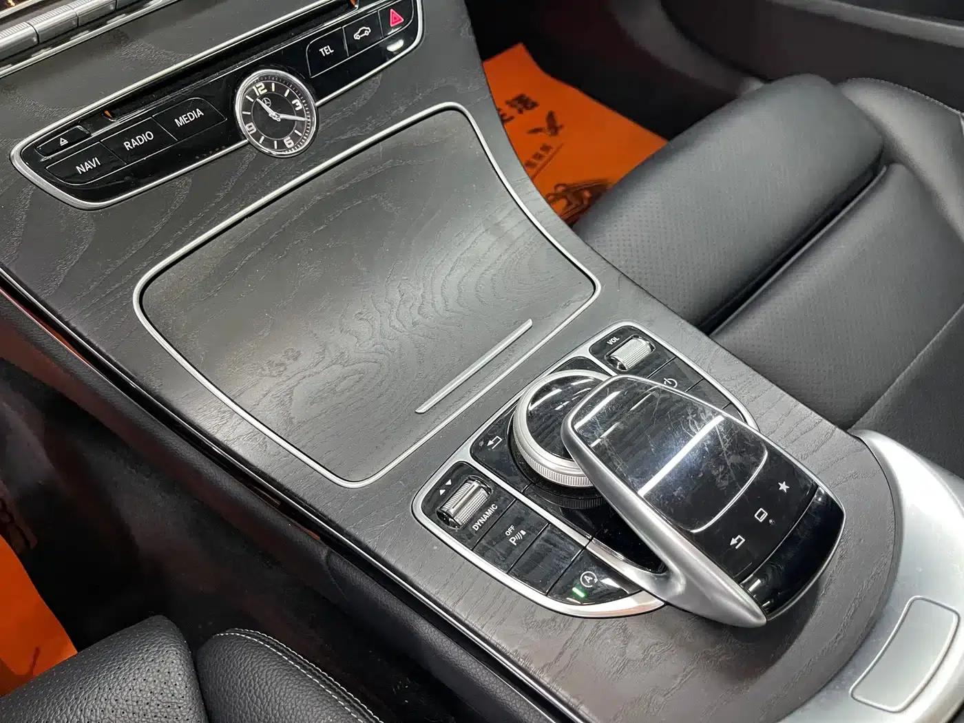 Mercedes-Benz C-Class 2015 Facelift C 200 L Sport — миниатюра 17
