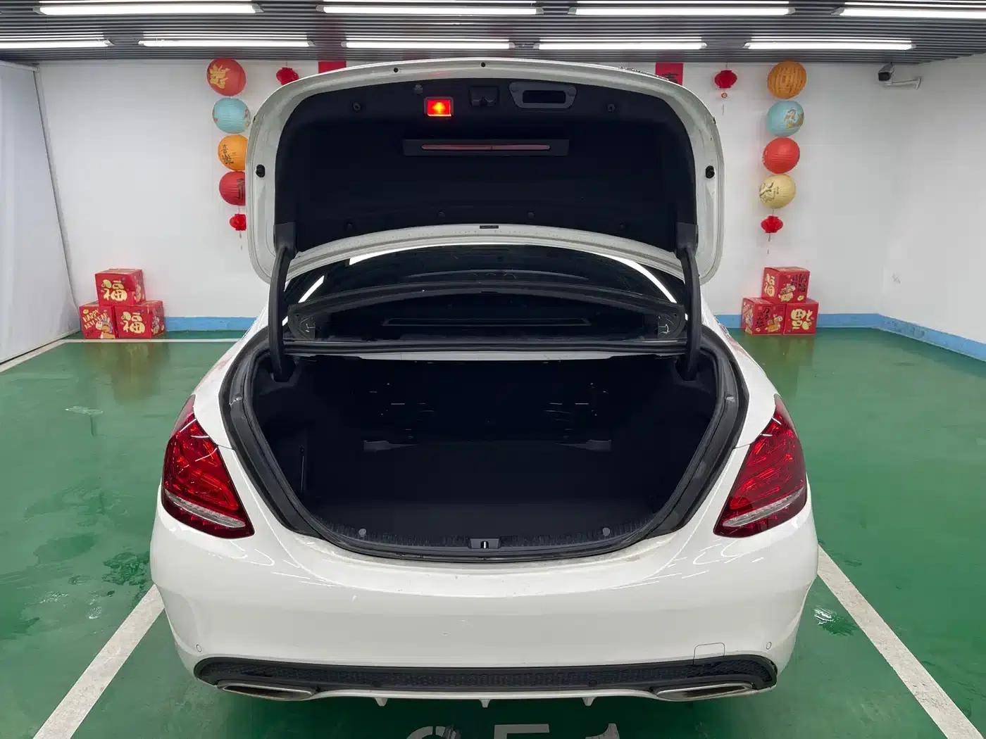 Mercedes-Benz C-Class 2015 Facelift C 200 L Sport — миниатюра 23