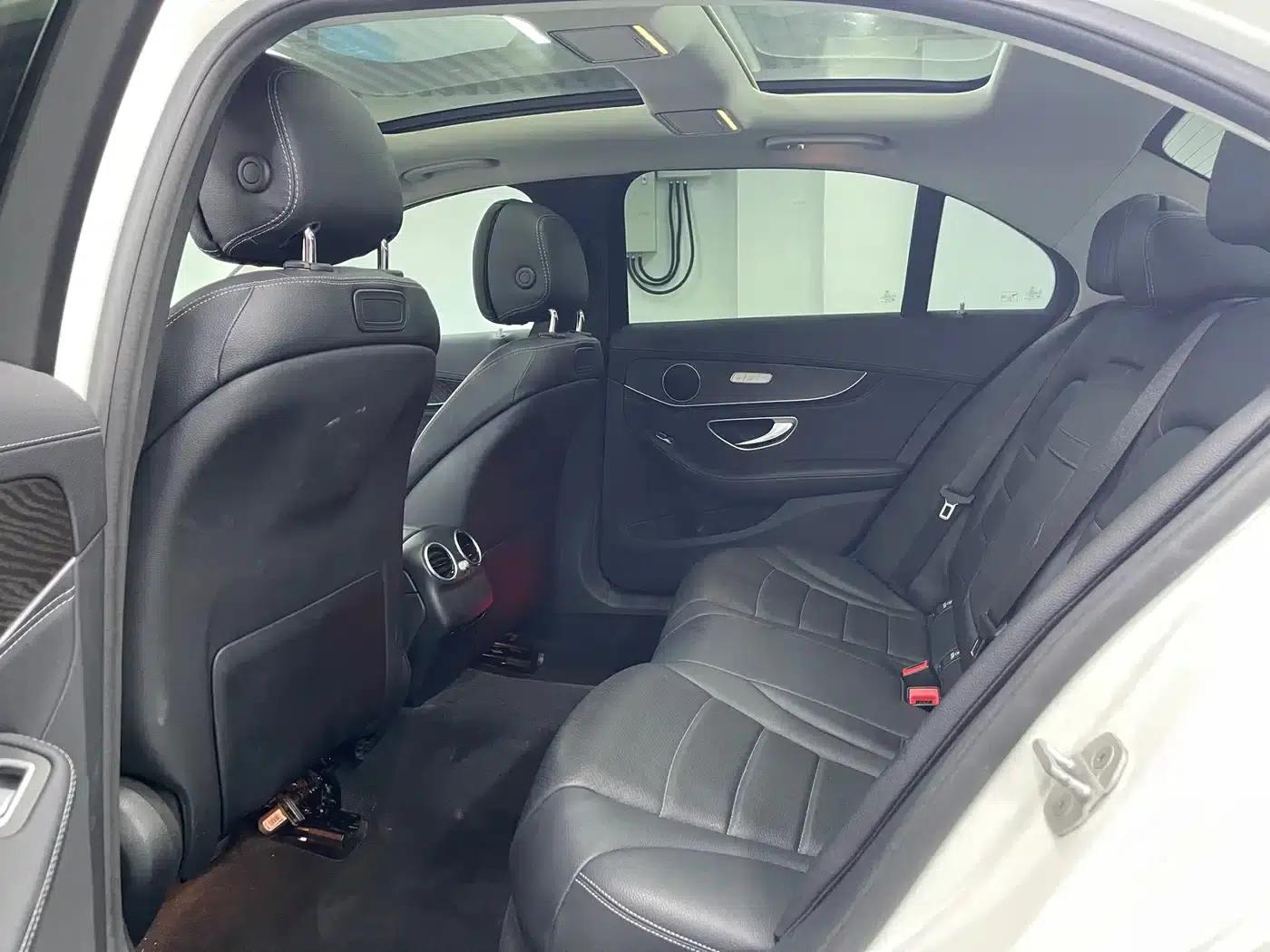 Mercedes-Benz C-Class 2015 Facelift C 200 L Sport — миниатюра 9
