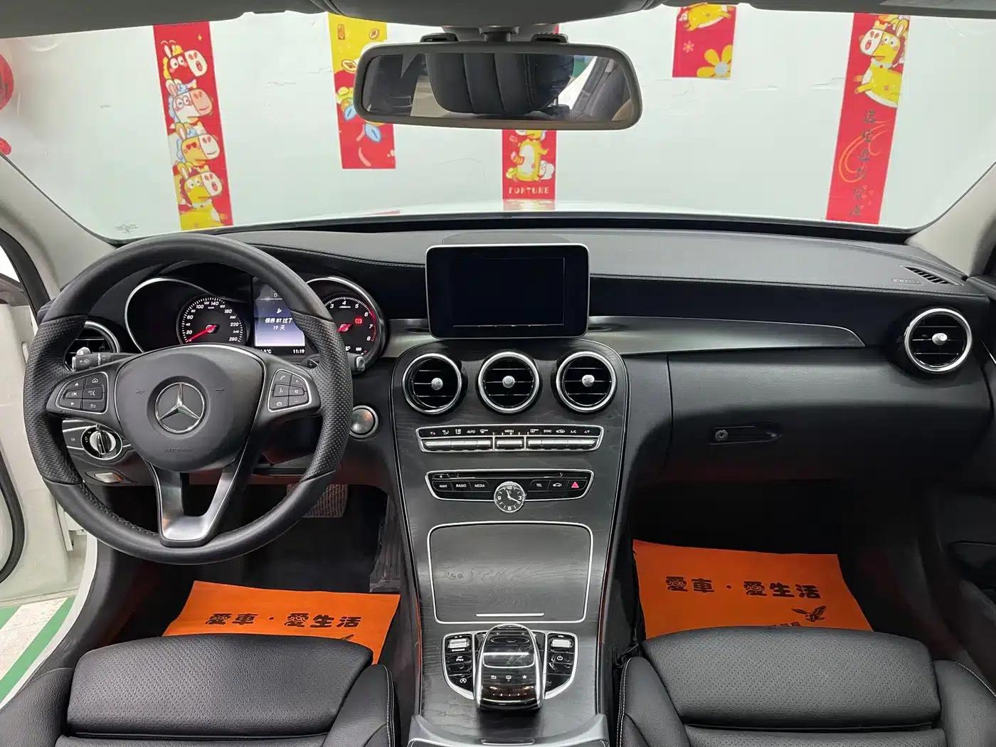 Mercedes-Benz C-Class 2015 Facelift C 200 L Sport — миниатюра 10