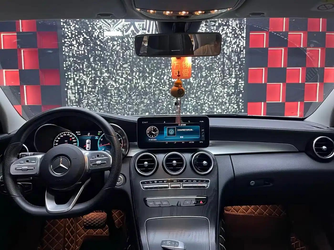 Mercedes-Benz C-Class 2020 Facelift C 200 L Fashion Model — миниатюра 12