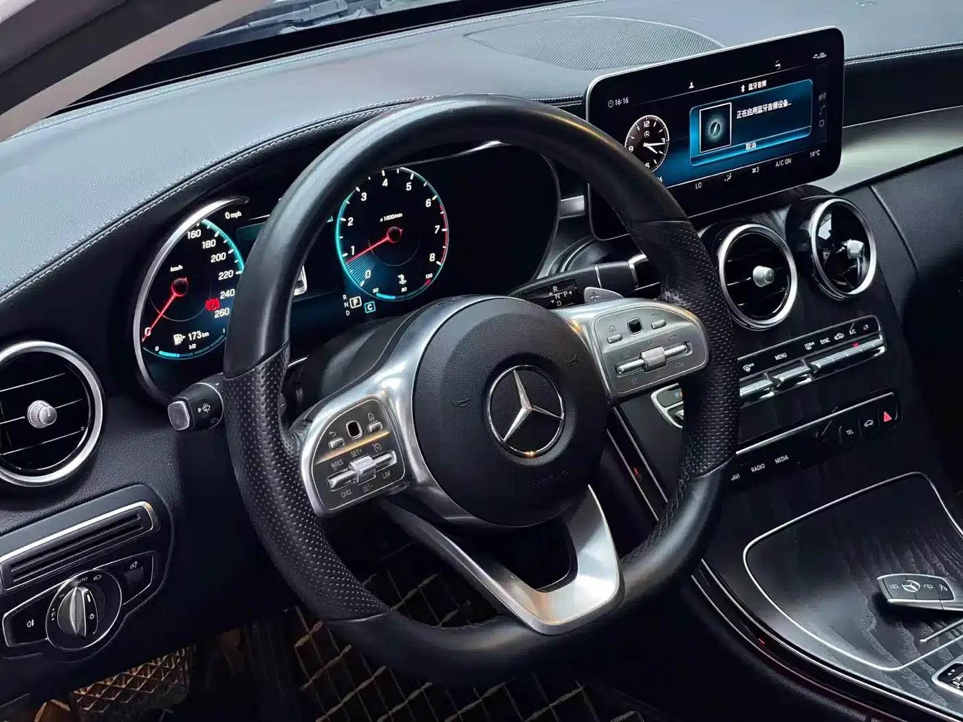 Mercedes-Benz C-Class 2020 Facelift C 200 L Fashion Model — миниатюра 8