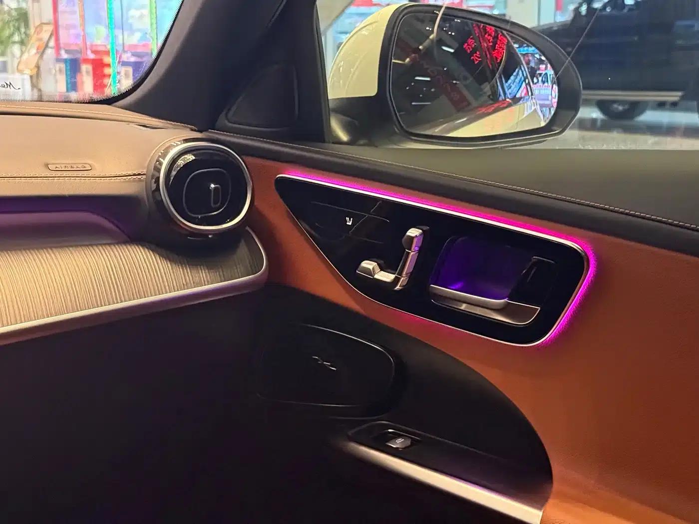 Mercedes-Benz C-Class 2022 Facelift C 200 L Sport Edition — миниатюра 22