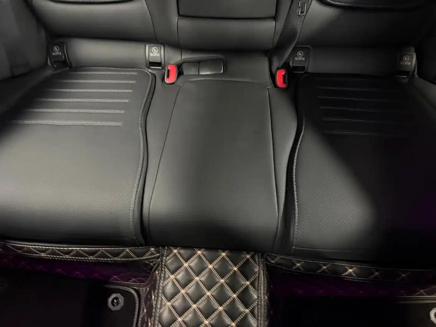 2024 Mercedes-Benz C-Class C 260 L Midnight Sport Edition — миниатюра 19