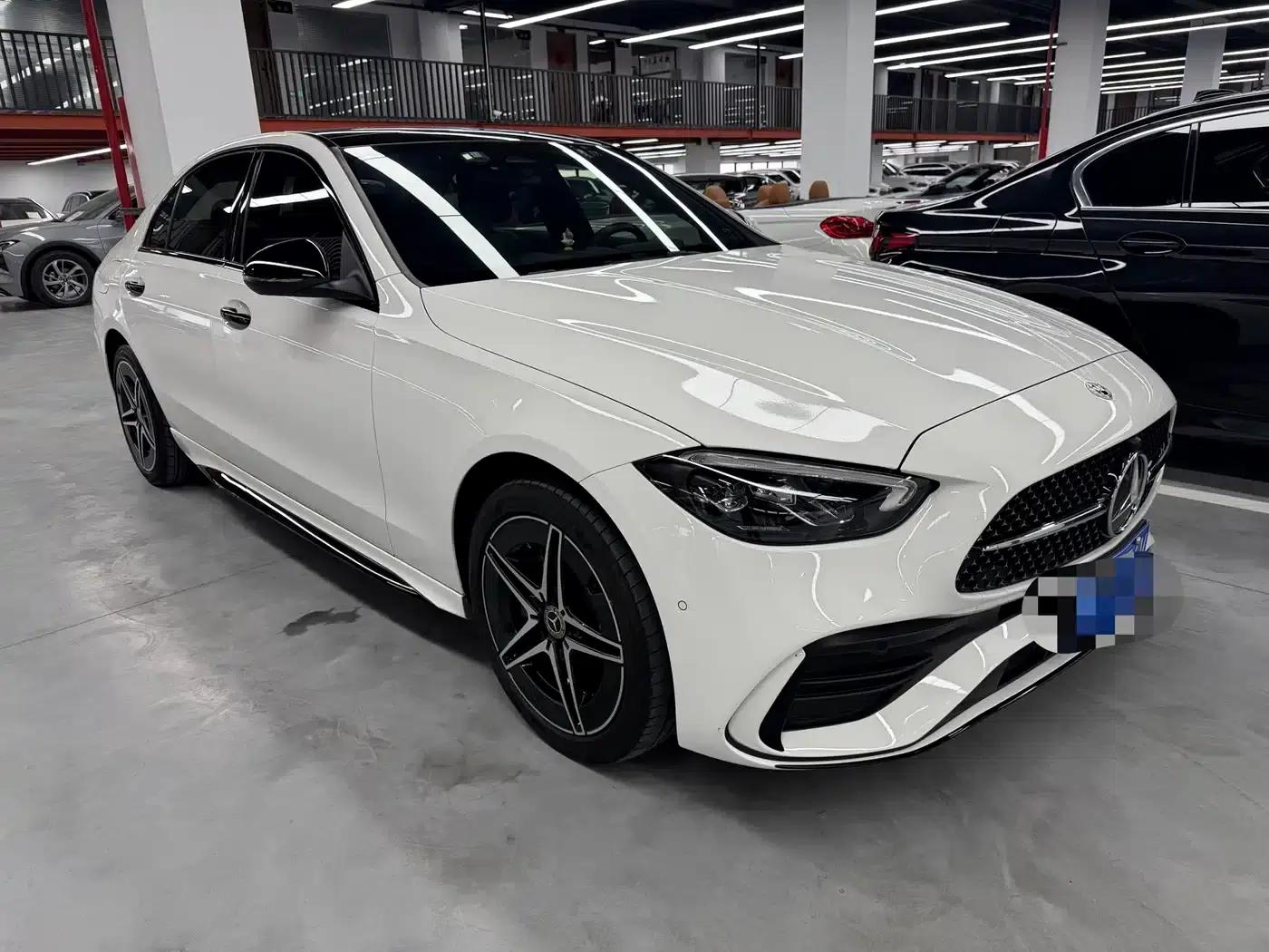 2024 Mercedes-Benz C-Class C 260 L Midnight Sport Edition — миниатюра 3