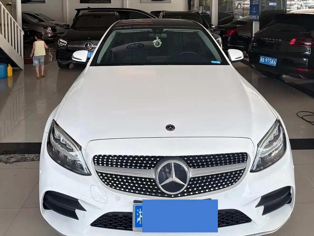 Mercedes-Benz C-Class 2020 C 200 L Fashion Edition — миниатюра 1