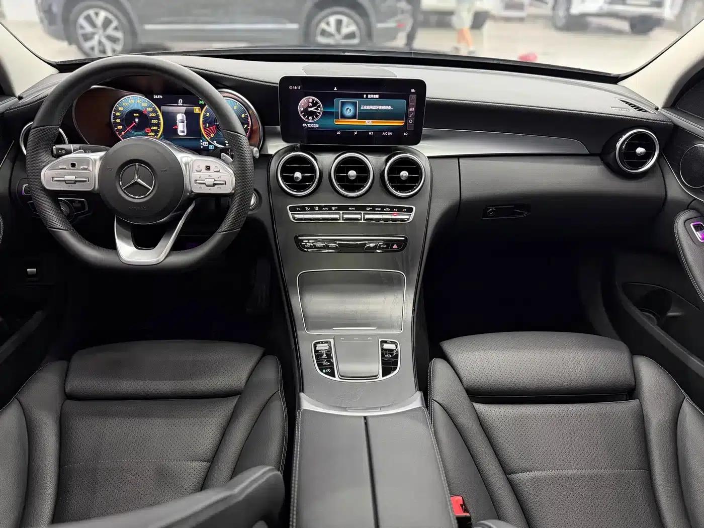 Mercedes-Benz C-Class 2020 C 200 L Fashion Sport Edition — миниатюра 32