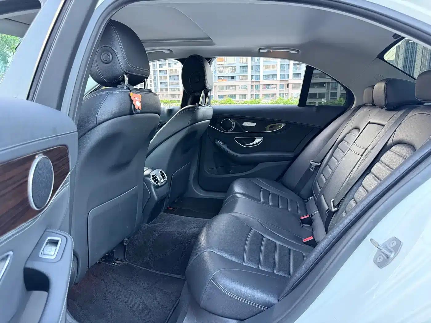 2016 Mercedes-Benz C-Class C 180 L — миниатюра 10