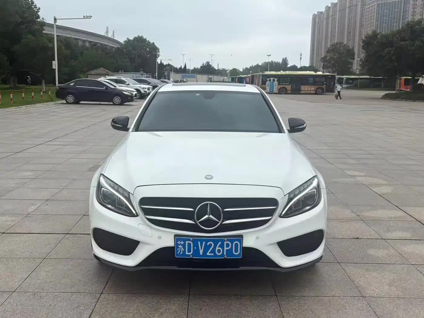 2016 Mercedes-Benz C-Class C 200 Sport Edition — миниатюра 2