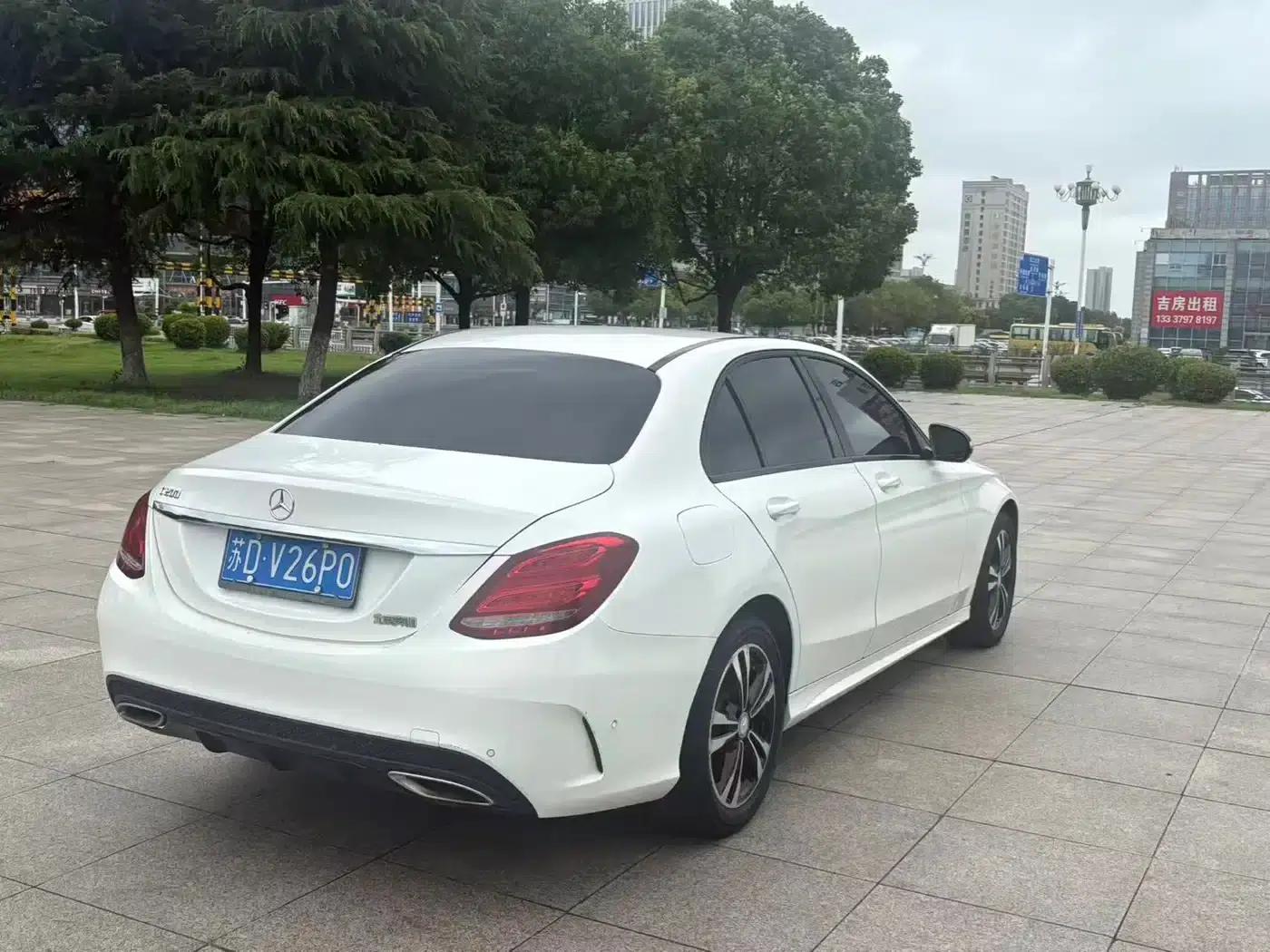 2016 Mercedes-Benz C-Class C 200 Sport Edition — миниатюра 7