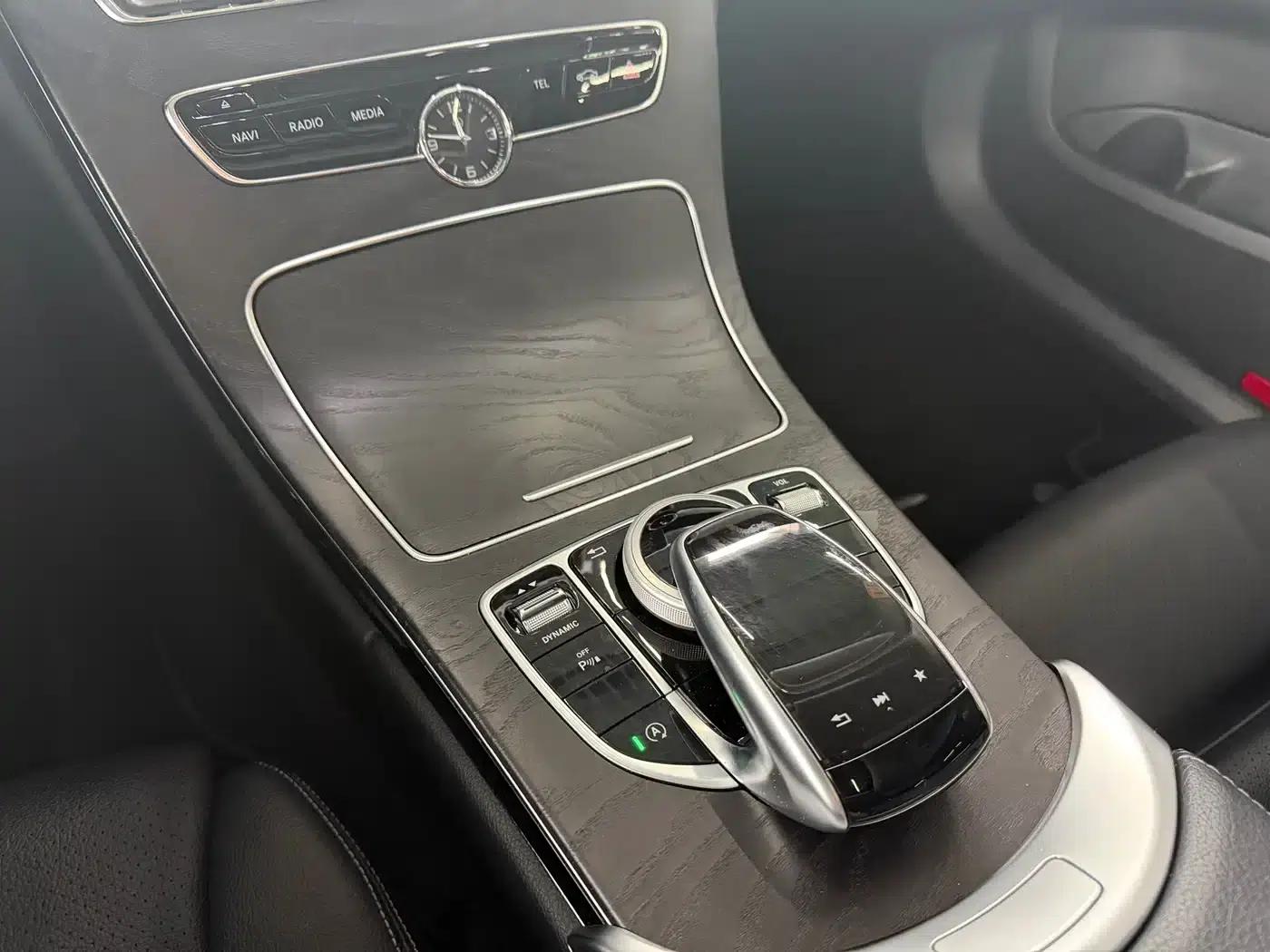 2017 Mercedes-Benz C-Class C 180 L Sport Edition — миниатюра 12