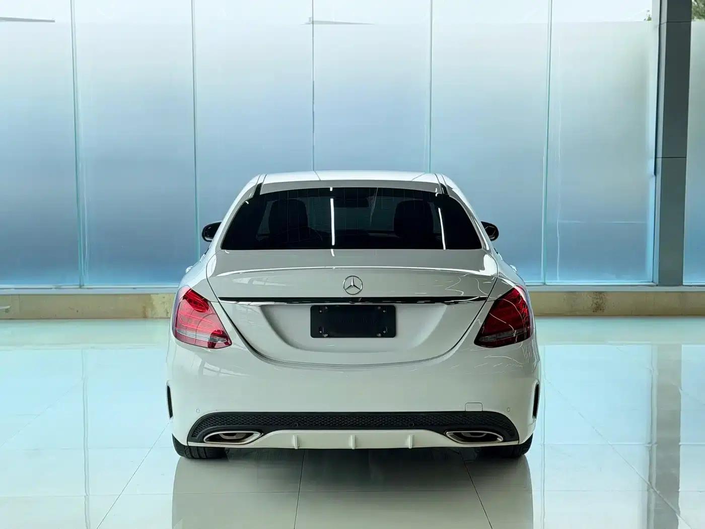 2017 Mercedes-Benz C-Class C 180 L Sport Edition — миниатюра 5