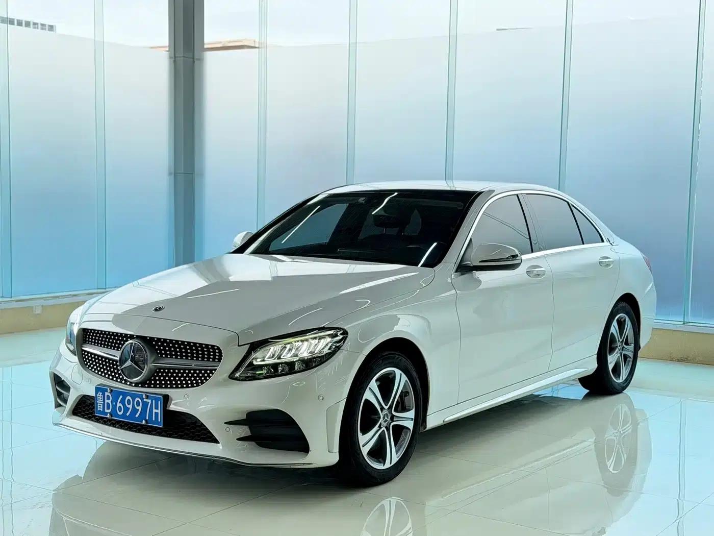 2021 Mercedes-Benz C-Class C 260 L Sport Edition — миниатюра 1