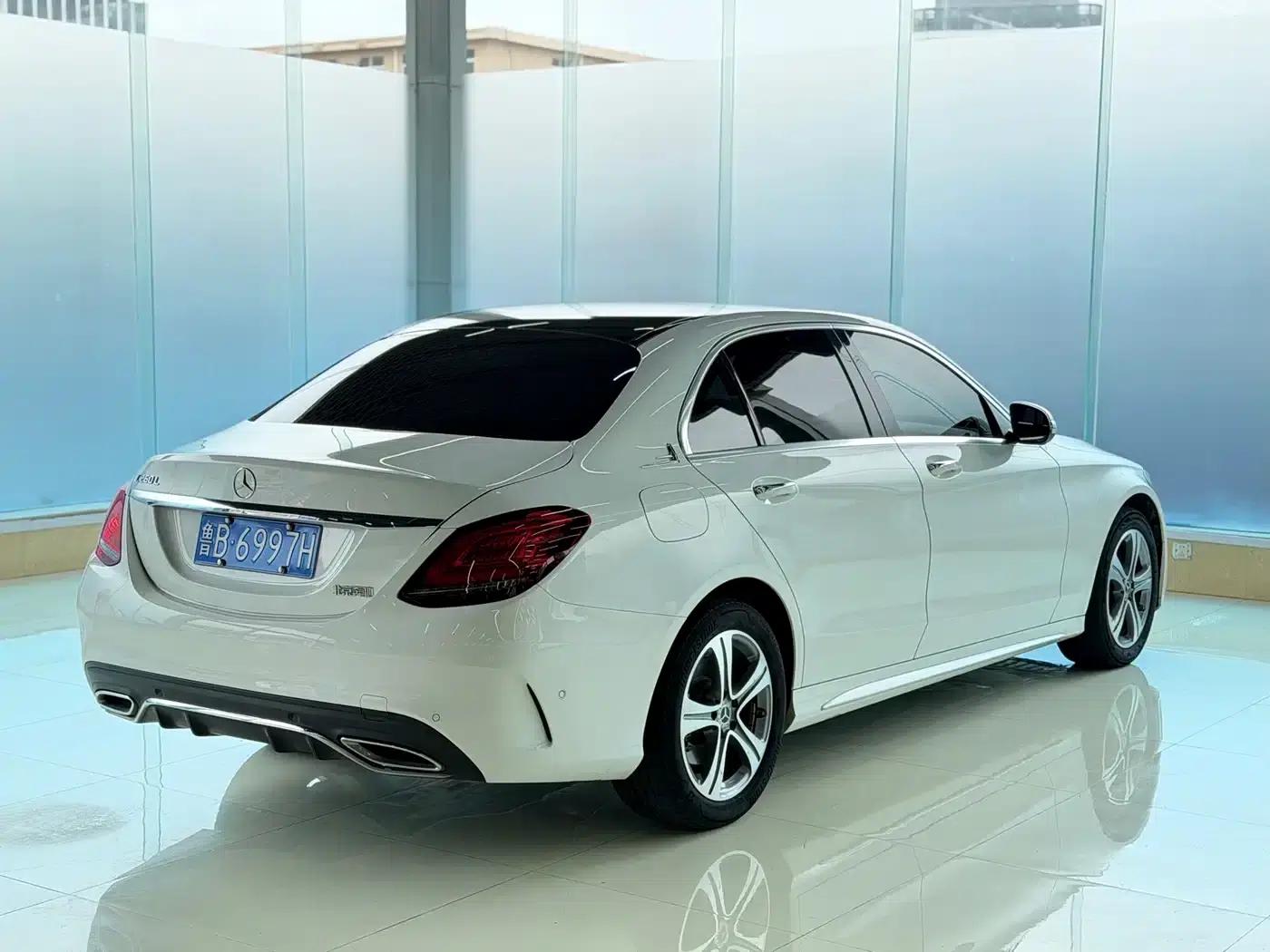 2021 Mercedes-Benz C-Class C 260 L Sport Edition — миниатюра 11