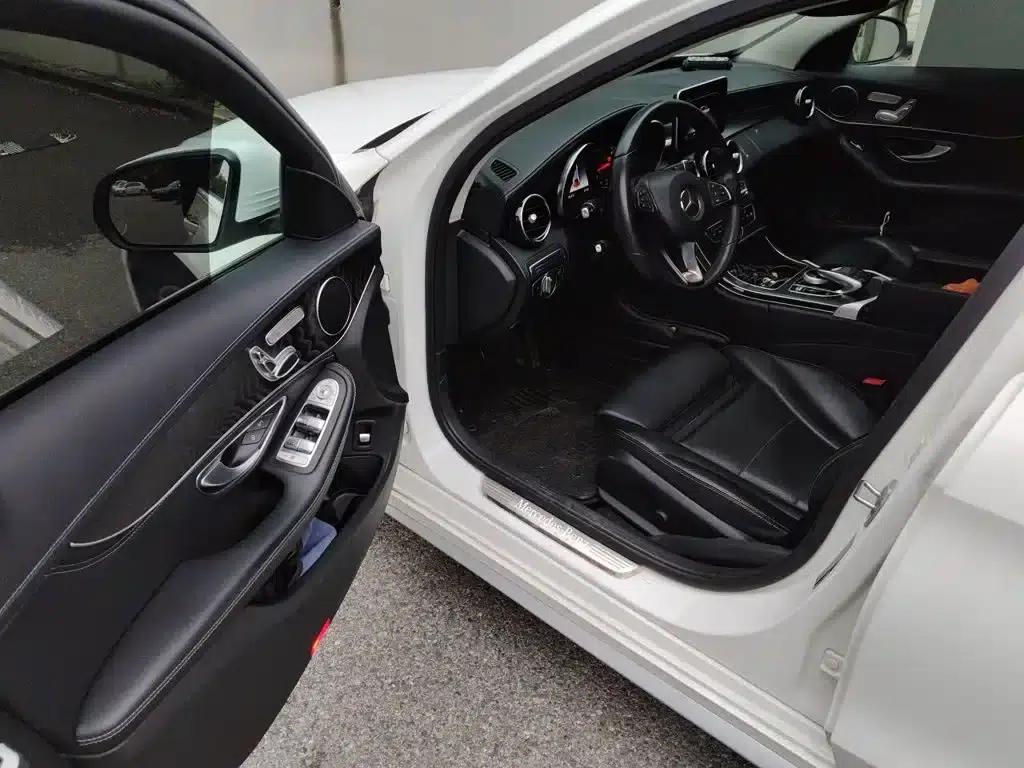 2018 Mercedes-Benz C-Class C 200 L Sport Edition — миниатюра 17
