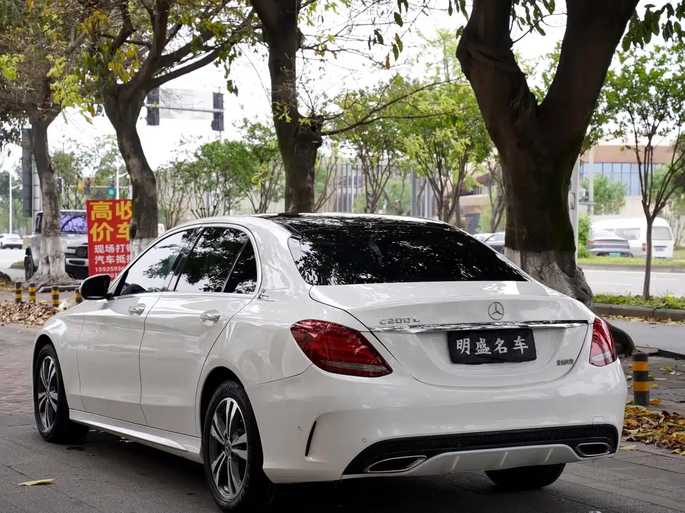 2018 Mercedes-Benz C-Class C 200 L Sport Edition — миниатюра 7