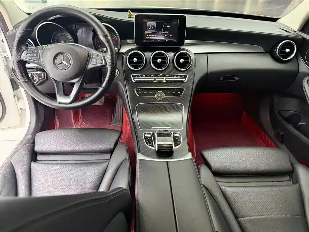 2018 Mercedes-Benz C-Class C 200 L Sport Edition — миниатюра 4