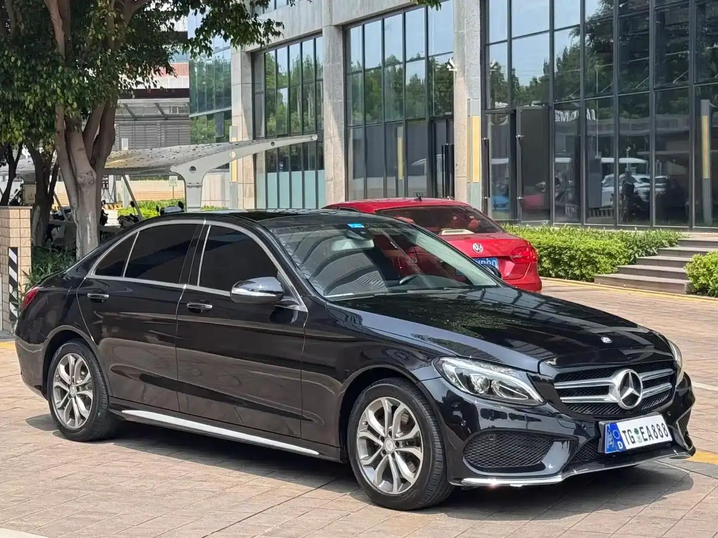 2015 Mercedes-Benz C-Class C 200 L Sport — миниатюра 3