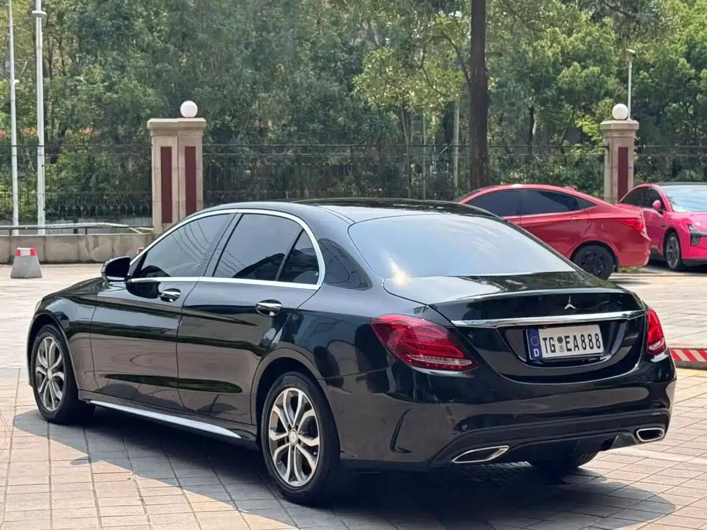 2015 Mercedes-Benz C-Class C 200 L Sport — миниатюра 4