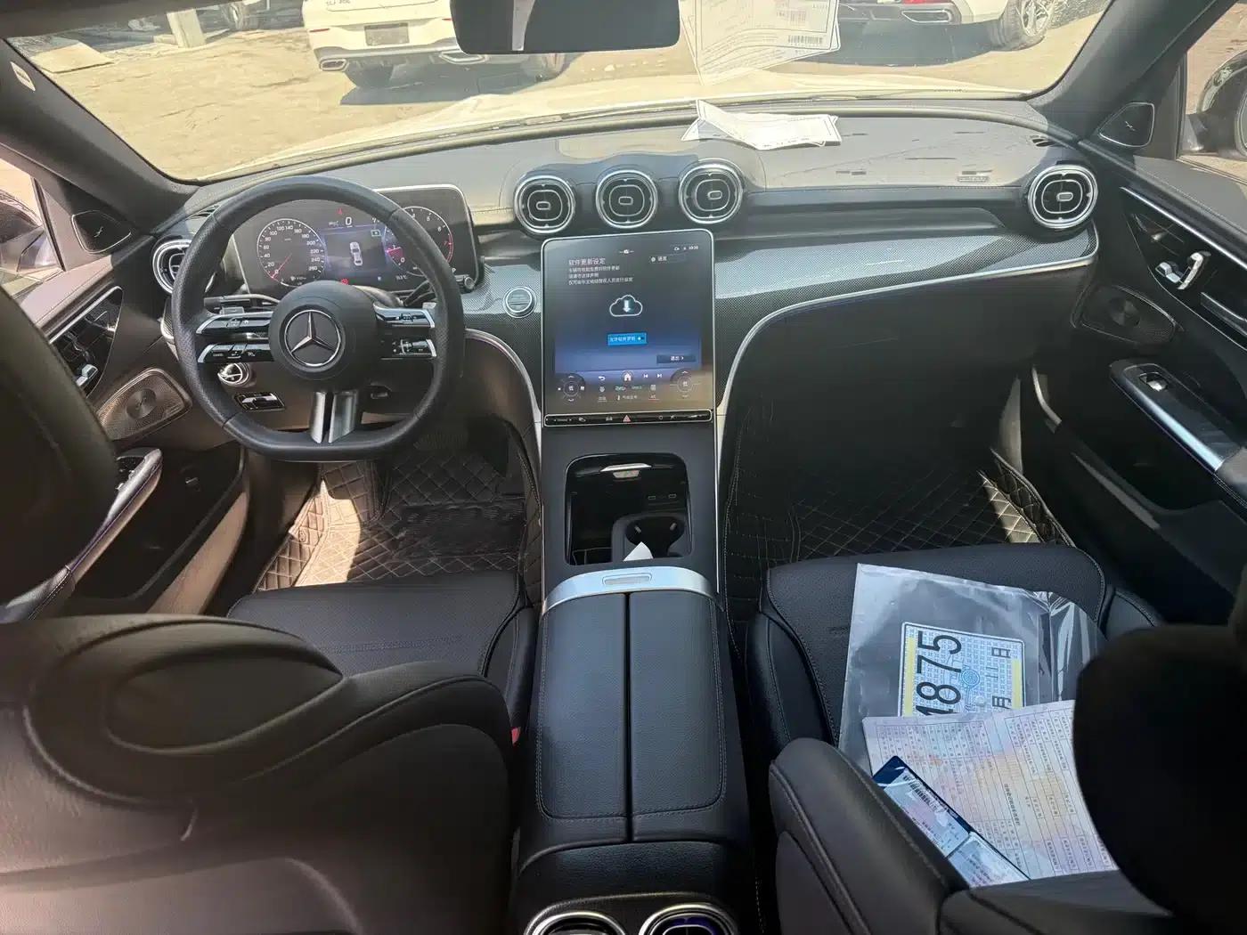 Mercedes-Benz C-Class 2023 Facelift C 260 L Sport Night Edition — миниатюра 5