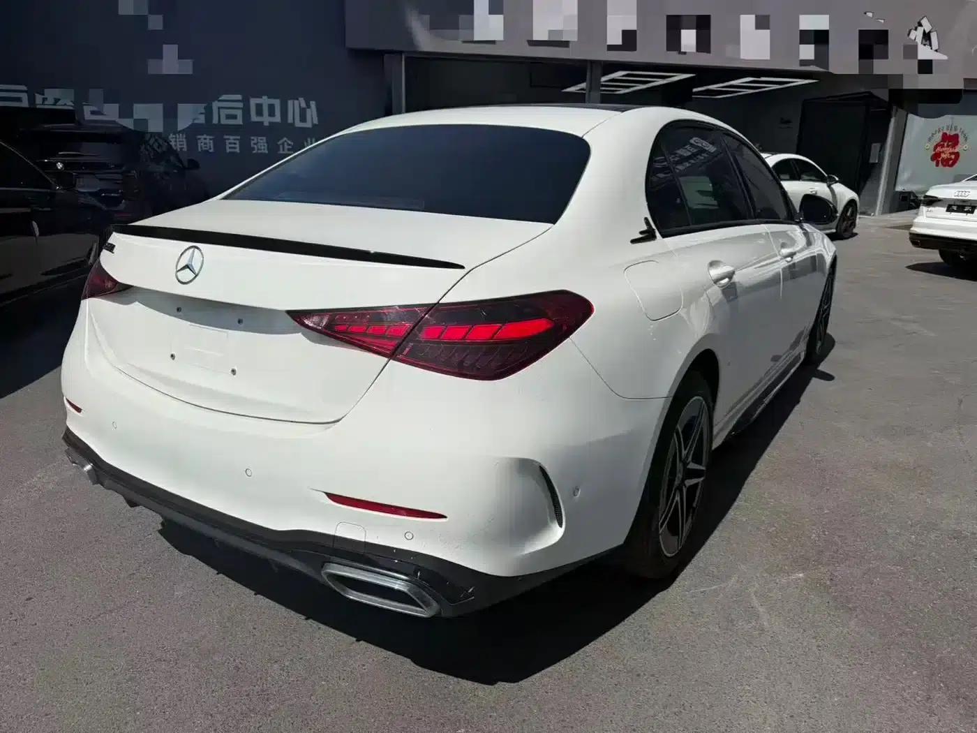 Mercedes-Benz C-Class 2023 Facelift C 260 L Sport Night Edition — миниатюра 8
