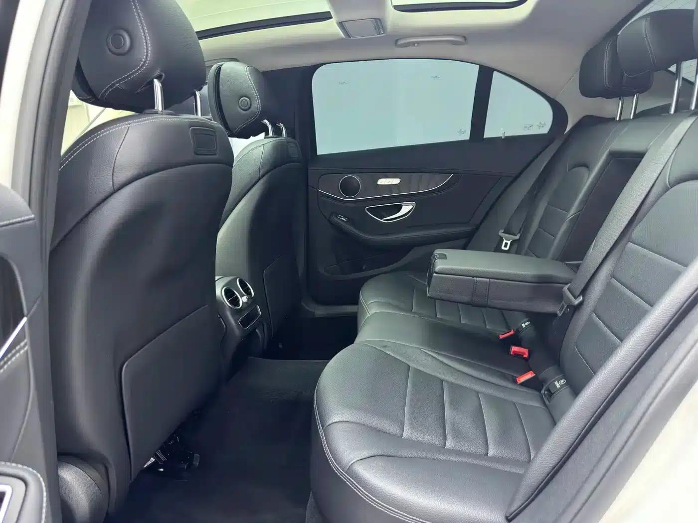 2021 Mercedes-Benz C-Class C 260 L Sport Edition — миниатюра 11