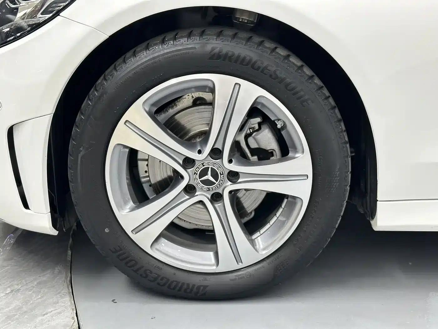 2021 Mercedes-Benz C-Class C 260 L Sport Edition — миниатюра 23