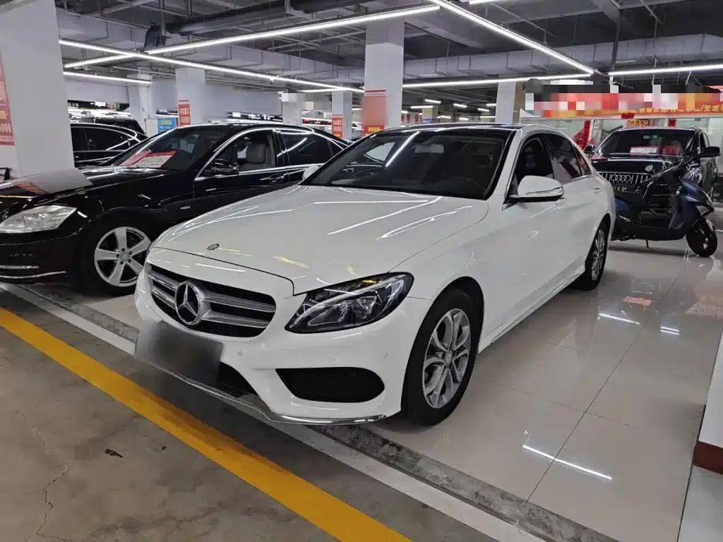 2016 Mercedes-Benz C-Class C 180 L Sport — миниатюра 1