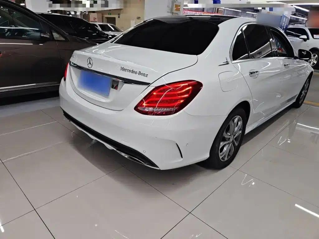 2016 Mercedes-Benz C-Class C 180 L Sport — миниатюра 5