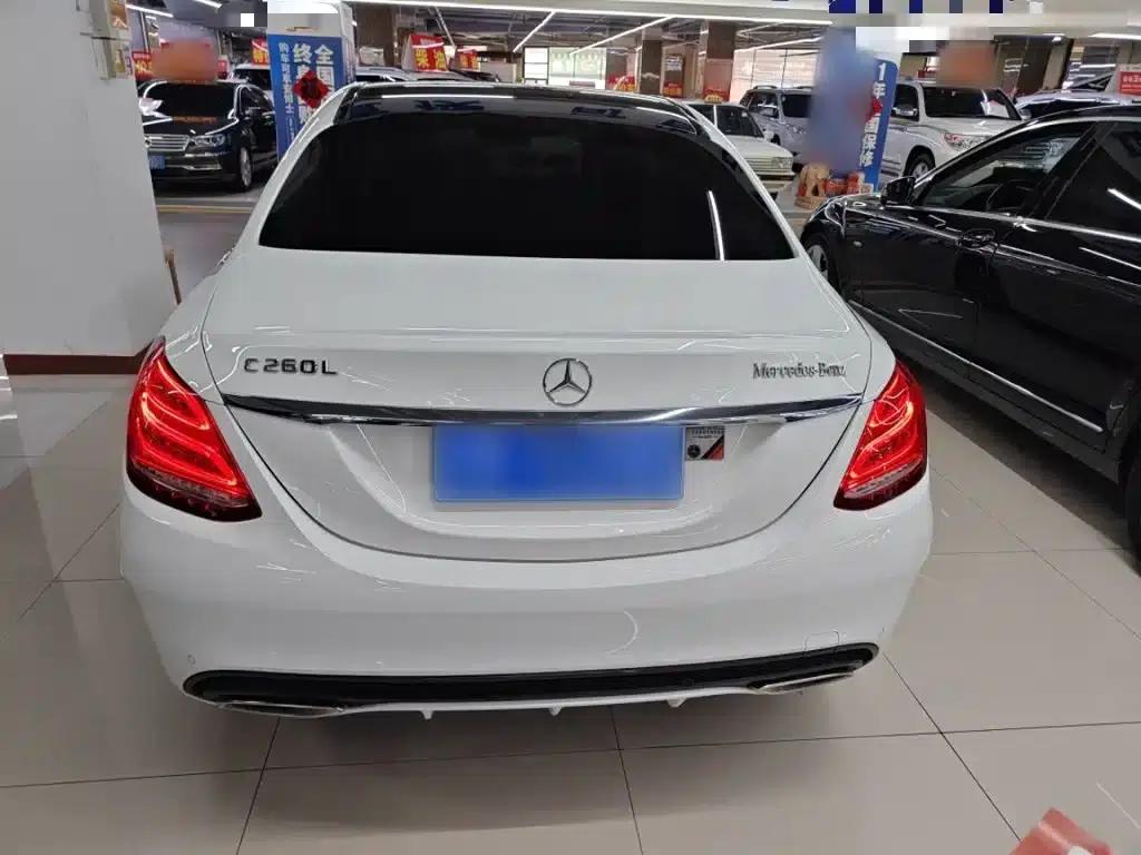 2016 Mercedes-Benz C-Class C 180 L Sport — миниатюра 6