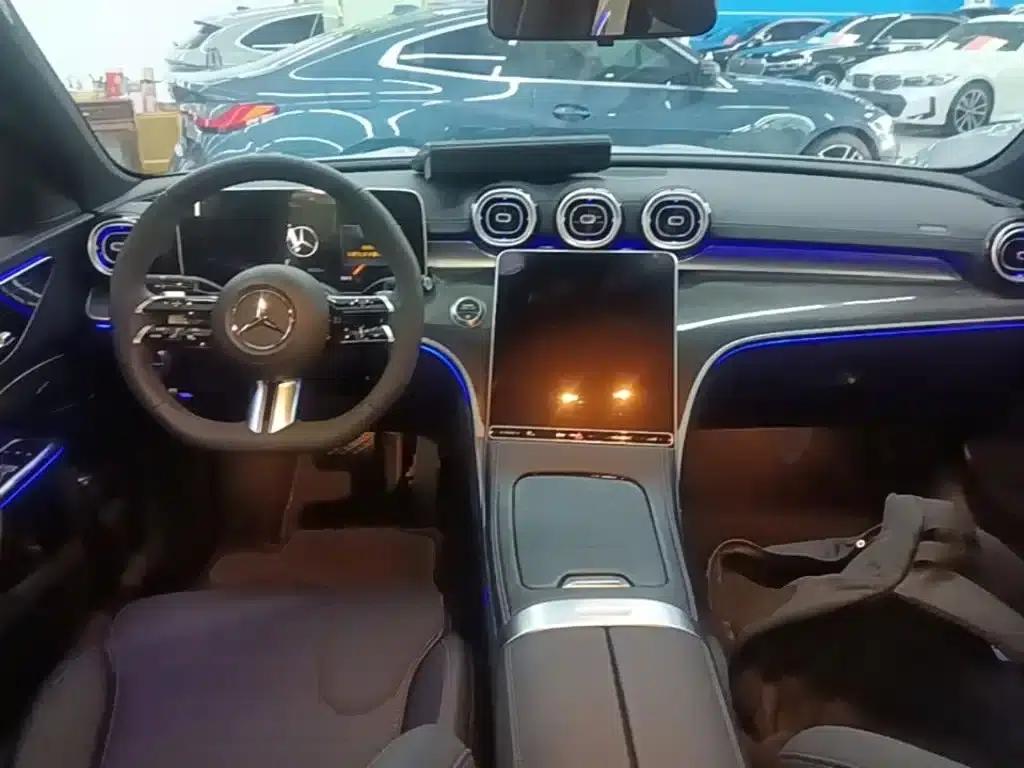 Mercedes-Benz C-Class 2023 Facelift C 260 L Sport Edition — миниатюра 10