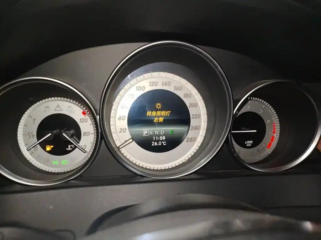 Imported Mercedes-Benz C-Class 2013 C 180 Coupe — миниатюра 7