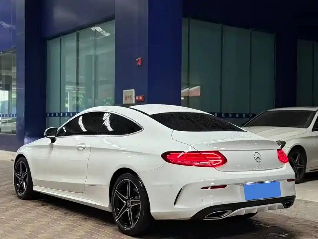 Imported Mercedes-Benz C-Class 2018 C 200 Coupe — миниатюра 3