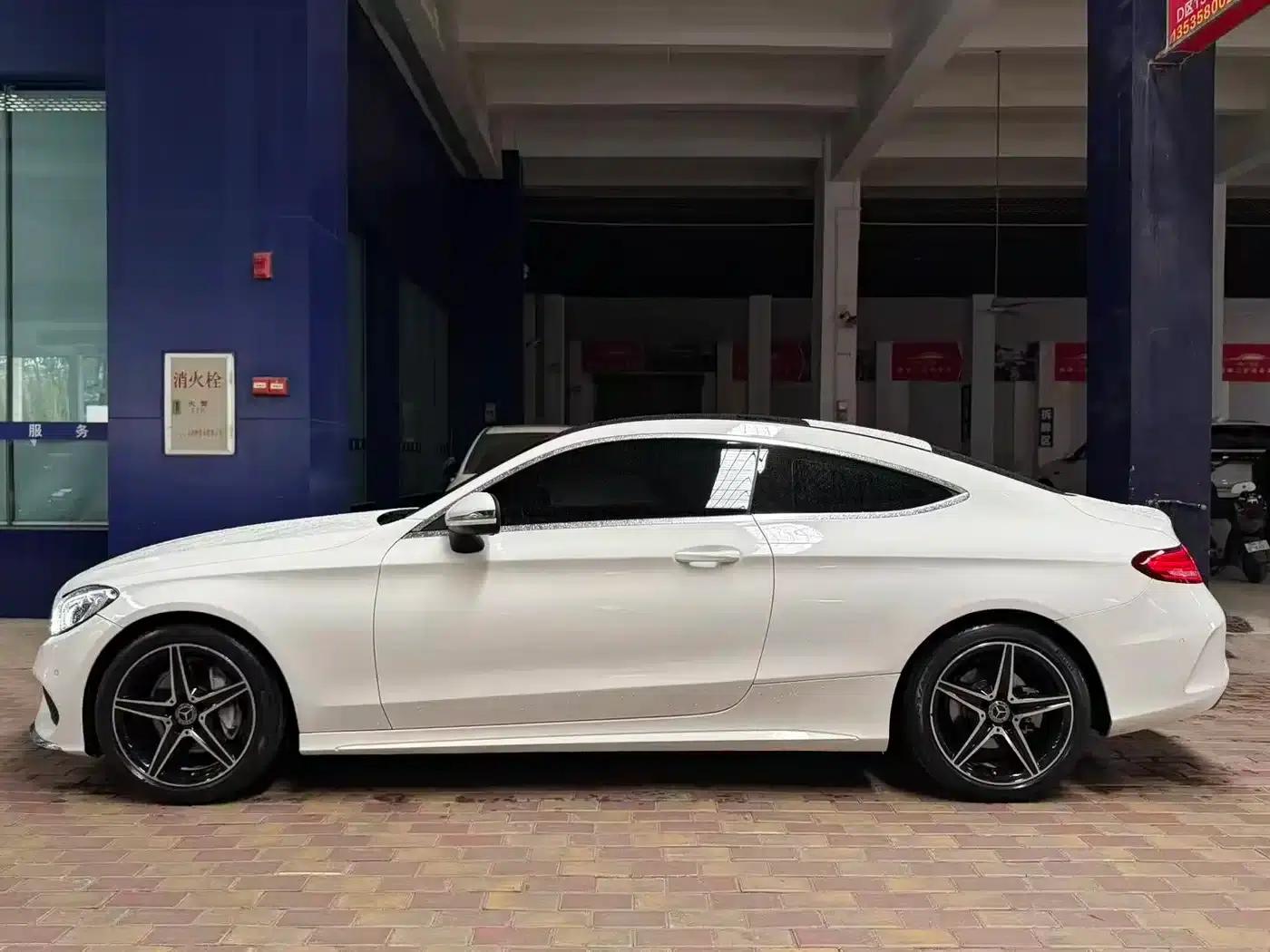 Imported Mercedes-Benz C-Class 2018 C 200 Coupe — миниатюра 4