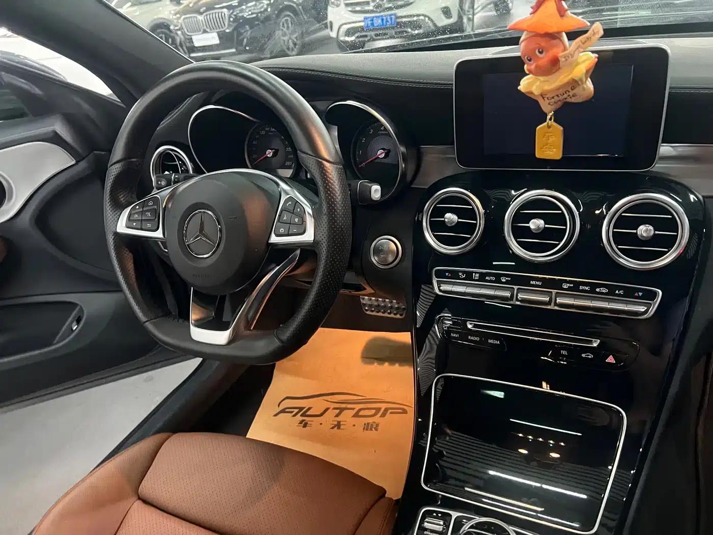 Imported Mercedes-Benz C-Class 2017 Facelift C 200 Coupe — миниатюра 9
