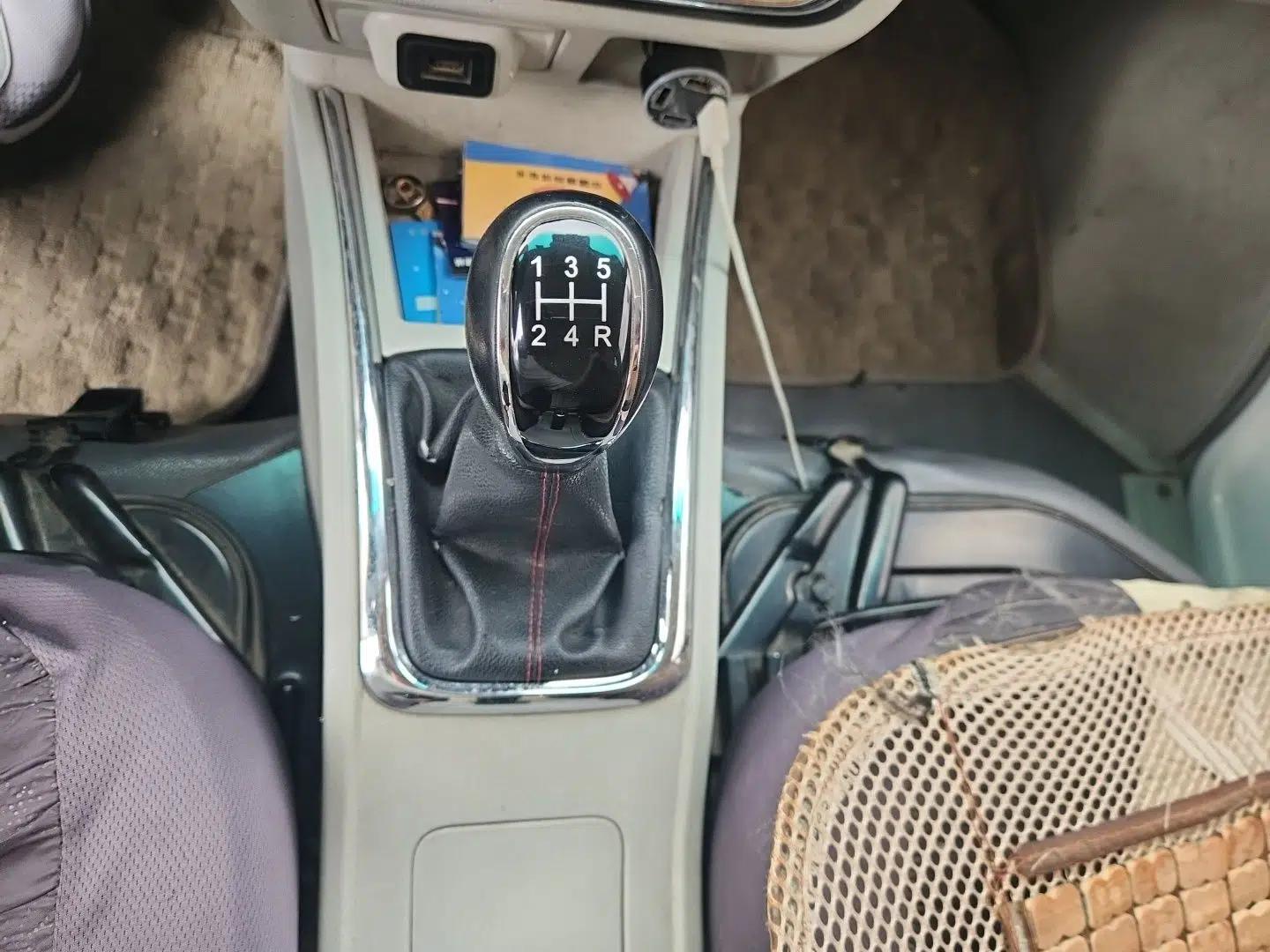 Jinbei New Hiace X30L 2021 1.5L Wealth Edition Bus Non-Air-Conditioned China VI Standard SWC15M — миниатюра 14