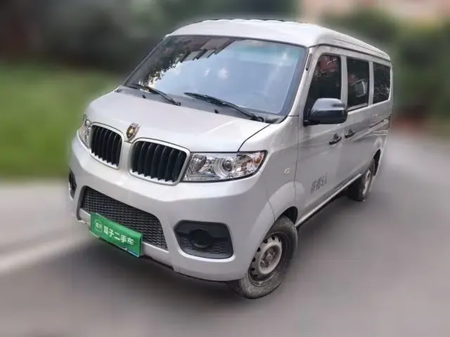 Jinbei New Hiace X30L Huachen Xinyuan Little Sea Lion 1.5L Premium Manual