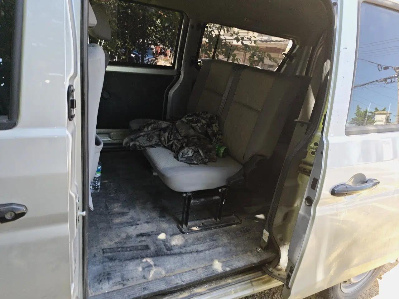 Jinbei Hiace X30 2023 1.5L Super-Comfortable Passenger Van 5/6/7-Seater Non-Air-Conditioned Version Model SWC15M — миниатюра 17