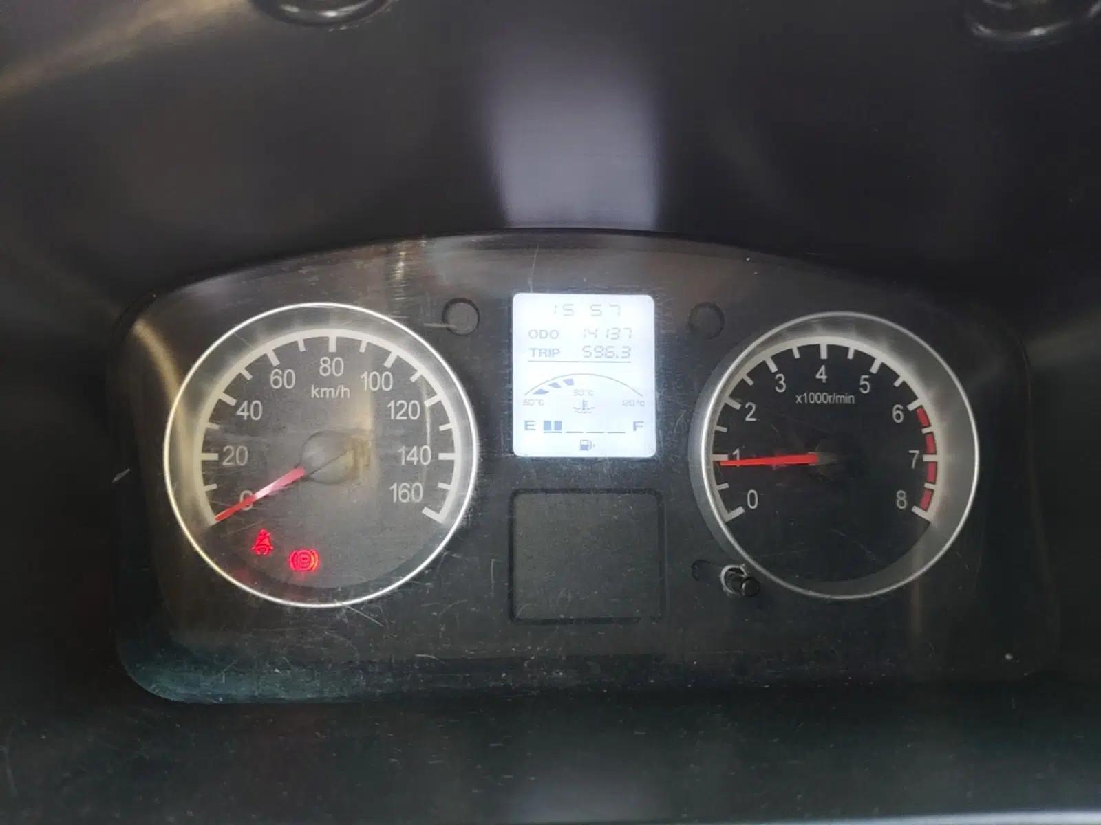 Jinbei Hiace X30 2023 1.5L Super-Enjoyment Van 2/5 Seats Non-Air-Conditioned Version SWC15M — миниатюра 14