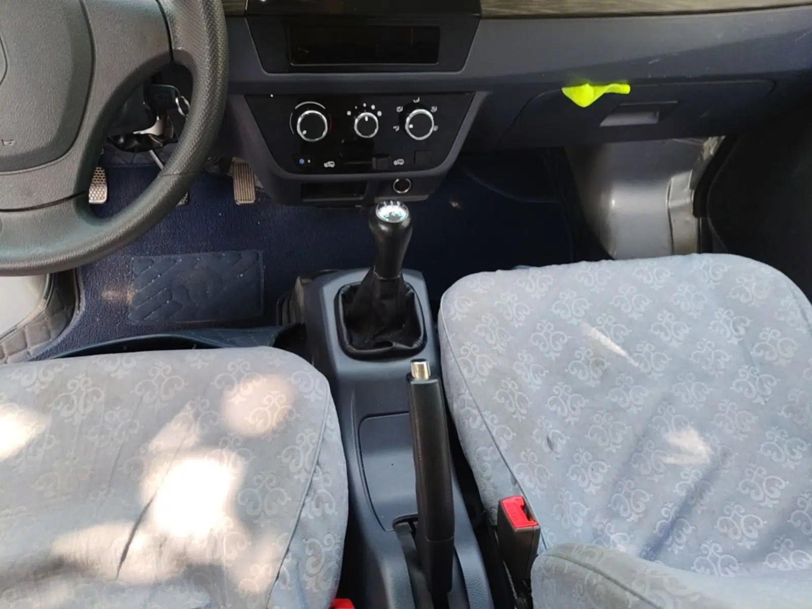 Jinbei Hiace X30 2023 1.5L Super-Enjoyment Van 2/5 Seats Non-Air-Conditioned Version SWC15M — миниатюра 16