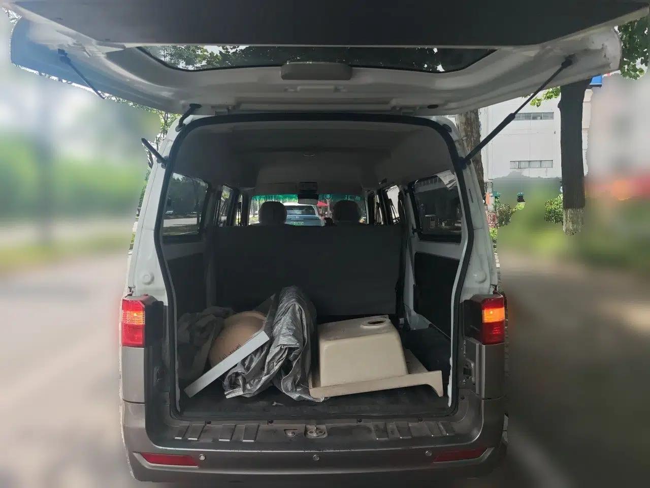 Jinbei Hiace X30 2023 1.5L Business-Style Passenger Van 5/6/7-Seater Non-Air-Conditioned Version SWC15M — миниатюра 19