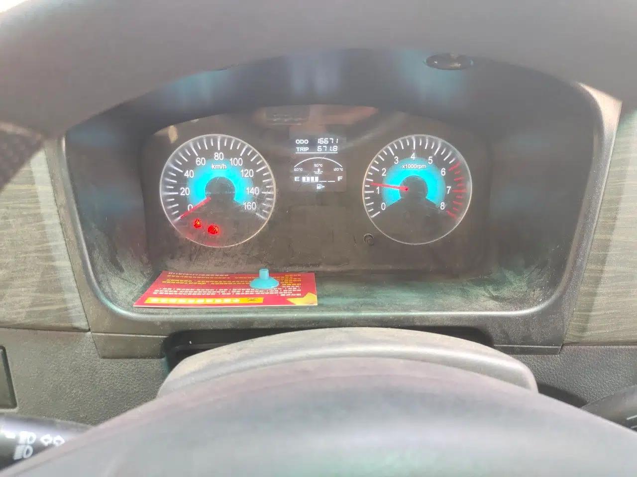 Jinbei Hiace X30 2023 1.5L Wealthy-Style Passenger Van 5/6/7-Seater Non-Air-Conditioned Version SWC15M — миниатюра 11