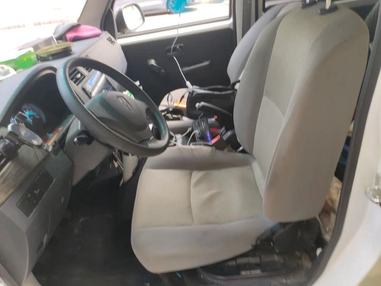 Jinbei Hiace X30 2023 1.5L Wealthy-Style Passenger Van 5/6/7-Seater Non-Air-Conditioned Version SWC15M — миниатюра 15