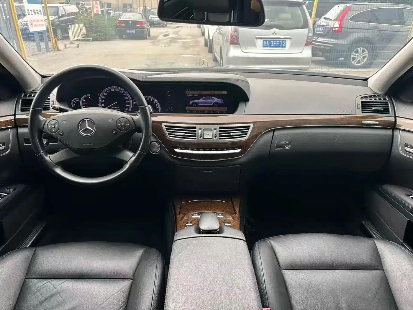 Mercedes-Benz S-Class 2012 S 300 L Grand Edition — миниатюра 12