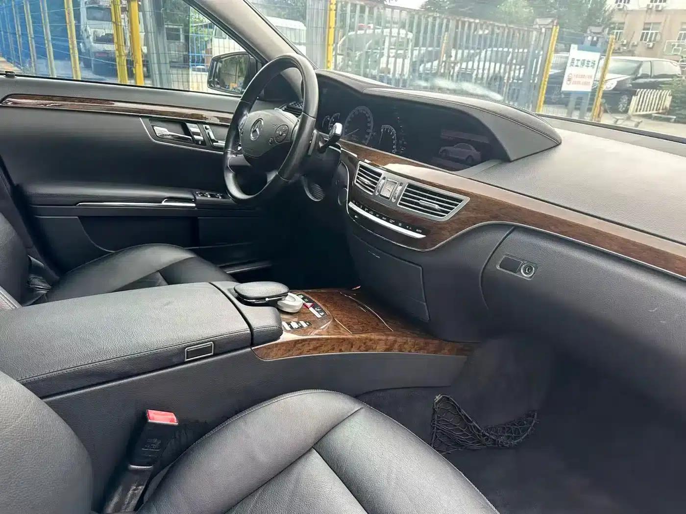 Mercedes-Benz S-Class 2012 S 300 L Grand Edition — миниатюра 14